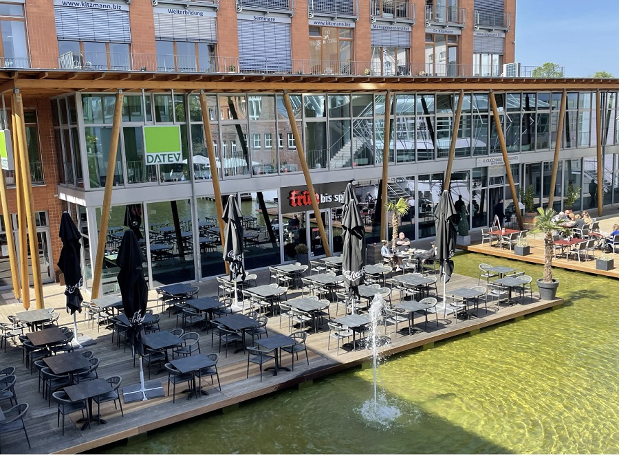 Bild Früh bis Spät am Campus
